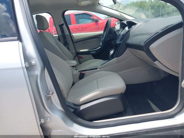 2018 FORD FOCUS SE 5