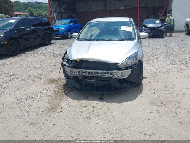 2018 FORD FOCUS SE 6