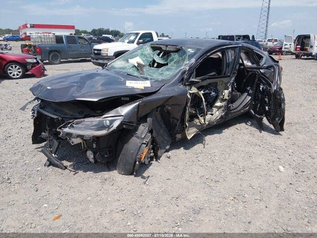 2016 CHRYSLER 200 LIMITED 2