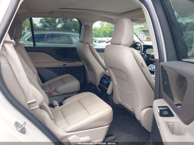 2023 LINCOLN AVIATOR RESERVE 8
