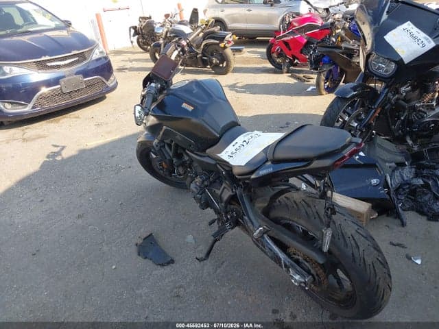 2024 YAMAHA MT07 3