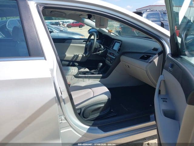 2019 HYUNDAI SONATA SE 5