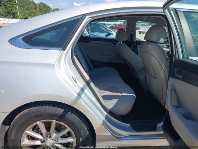 2019 HYUNDAI SONATA SE 8