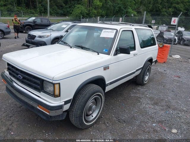 1983 CHEVROLET T10 2