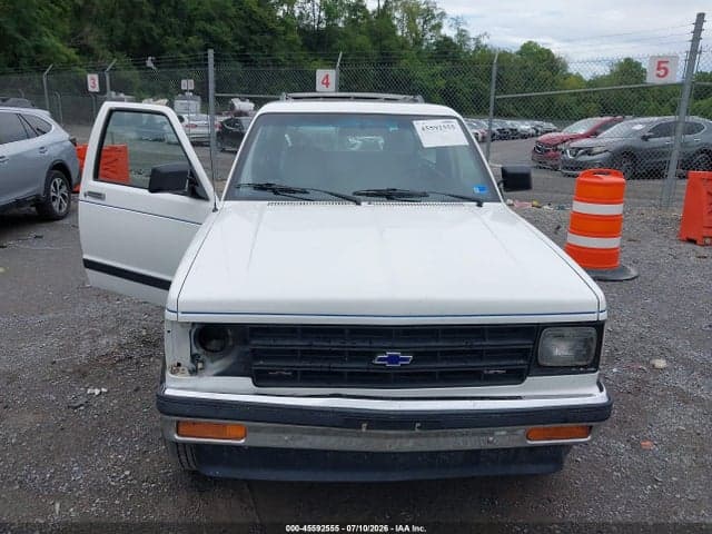 1983 CHEVROLET T10 6