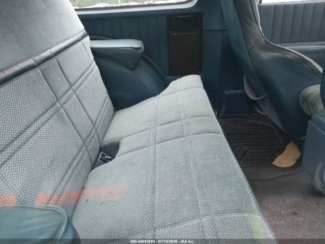 1983 CHEVROLET T10 8