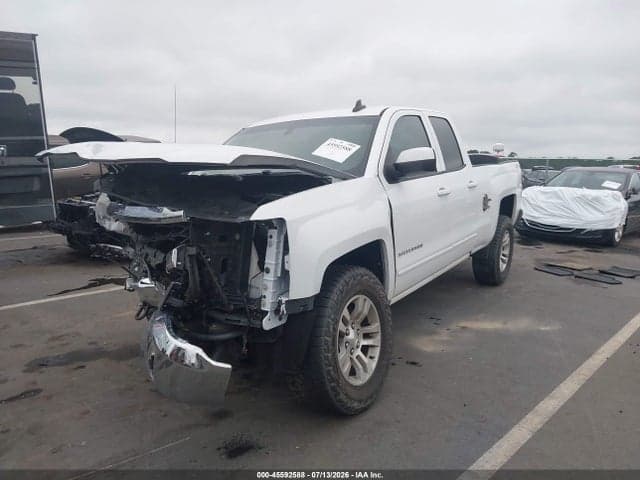 2017 CHEVROLET SILVERADO 1500 LT 2
