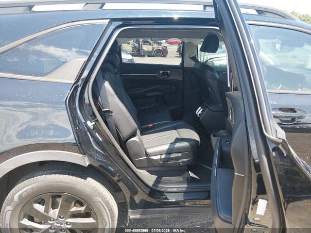 2023 KIA SORENTO X-LINE S 8