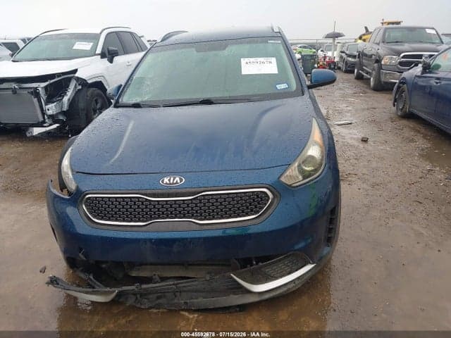 2019 KIA NIRO LX 12