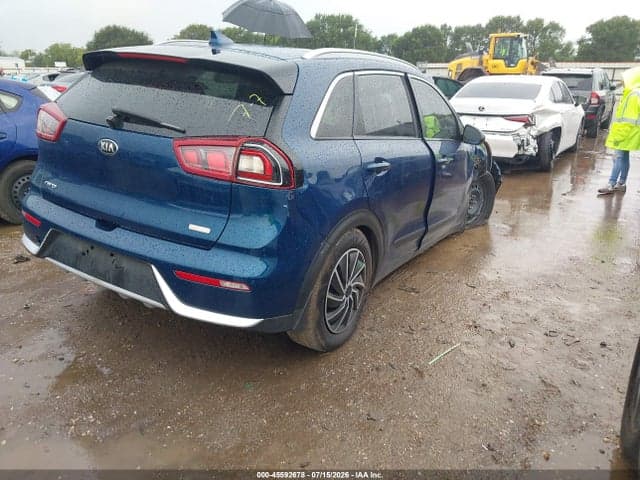 2019 KIA NIRO LX 4