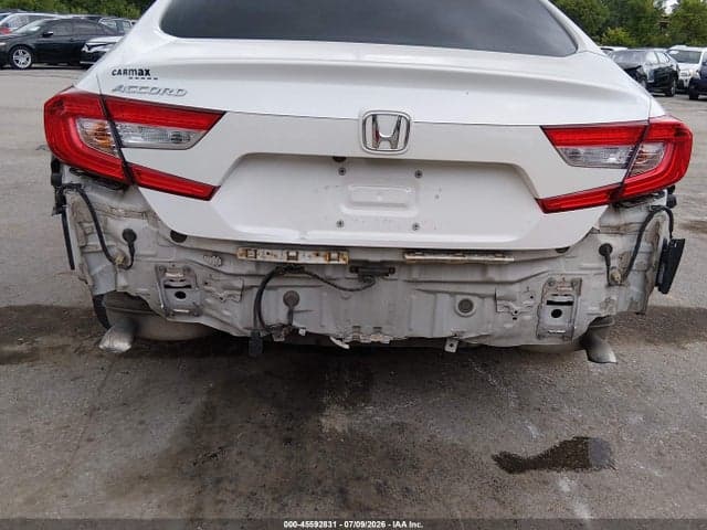 2018 HONDA ACCORD EX 19