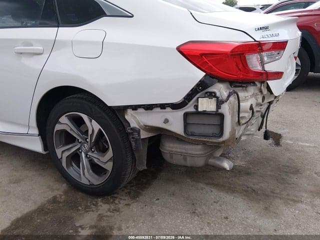 2018 HONDA ACCORD EX 20