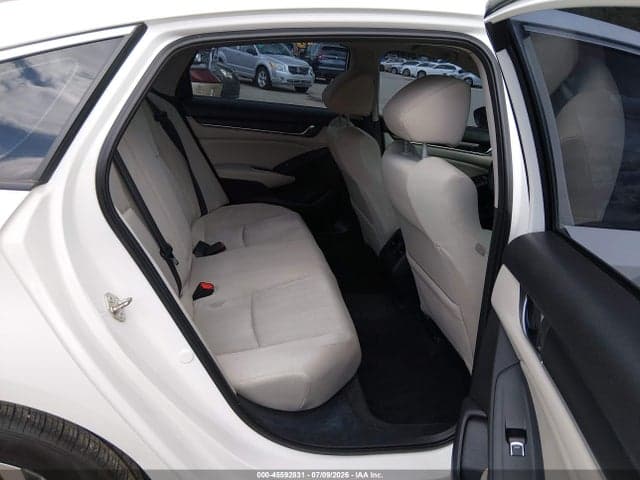 2018 HONDA ACCORD EX 8