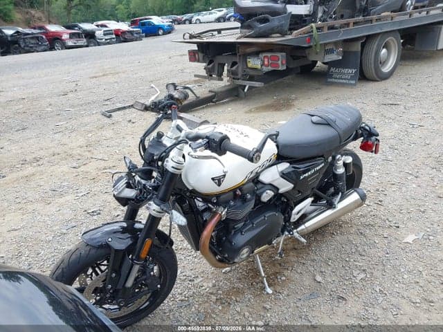 2025 TRIUMPH MOTORCYCLE SPEED TWIN 1200/1200 RS 2