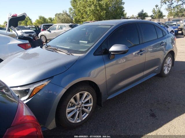 2024 TOYOTA COROLLA HYBRID LE 2