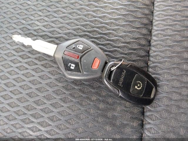 2016 MITSUBISHI OUTLANDER ES 11