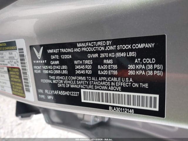 2025 VINFAST VF 8 PLUS 9