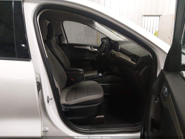 2021 FORD ESCAPE SE 5