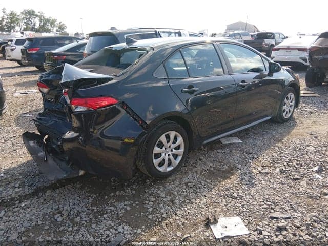 2021 TOYOTA COROLLA LE 4
