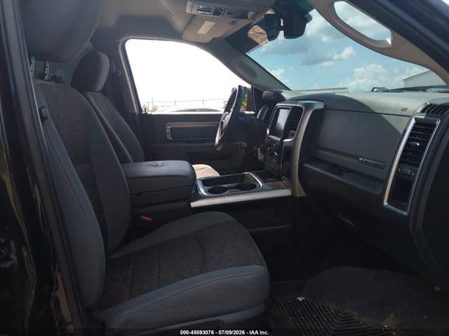 2017 RAM 1500 BIG HORN 4X4 5'7 BOX 5