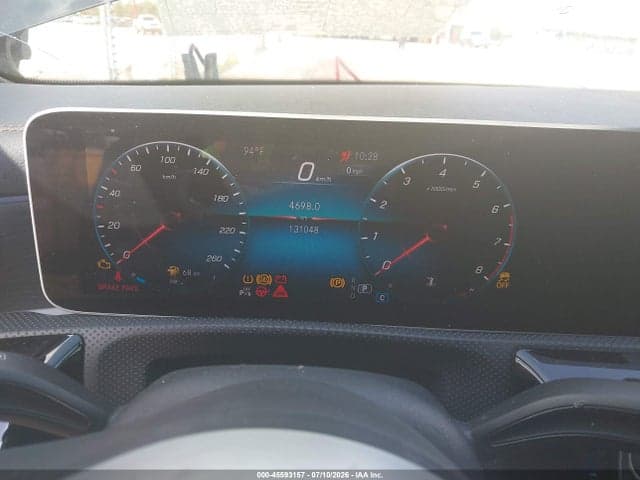 2020 MERCEDES-BENZ A 220 7