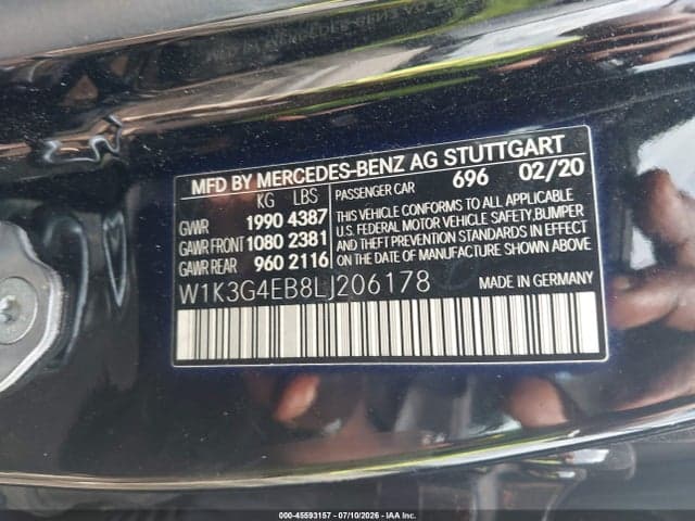 2020 MERCEDES-BENZ A 220 9