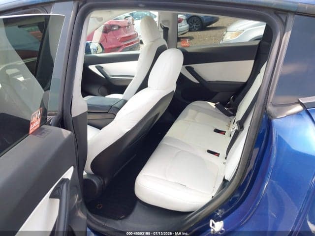 2021 TESLA MODEL Y LONG RANGE DUAL MOTOR ALL-WHEEL DRIVE 8