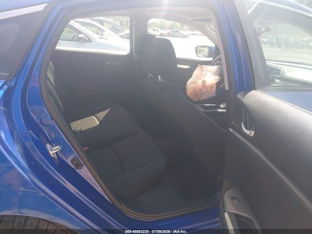 2018 HONDA CIVIC EX 8