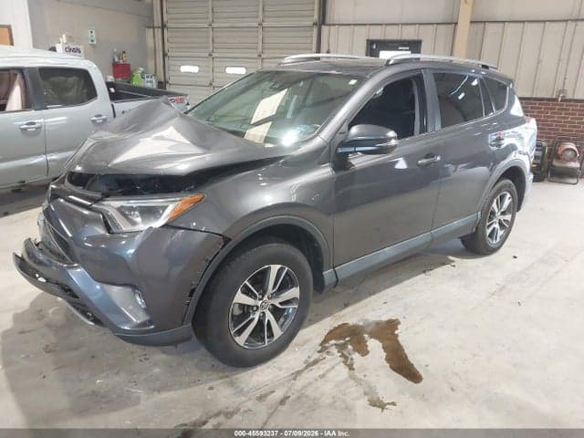 2018 TOYOTA RAV4 XLE 2