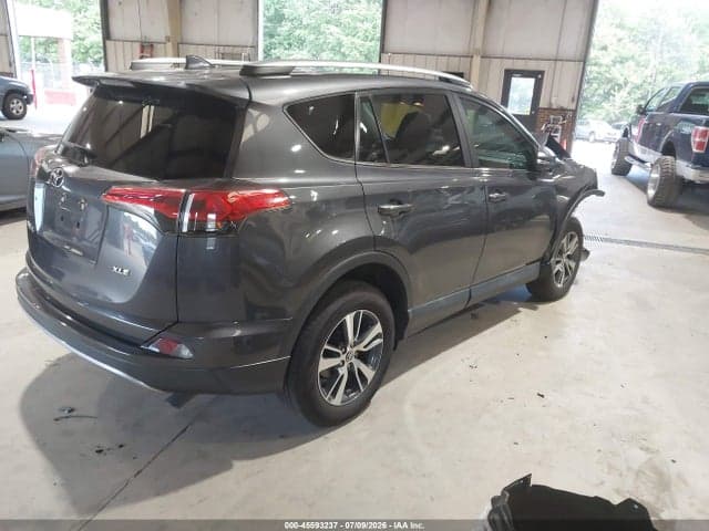 2018 TOYOTA RAV4 XLE 4