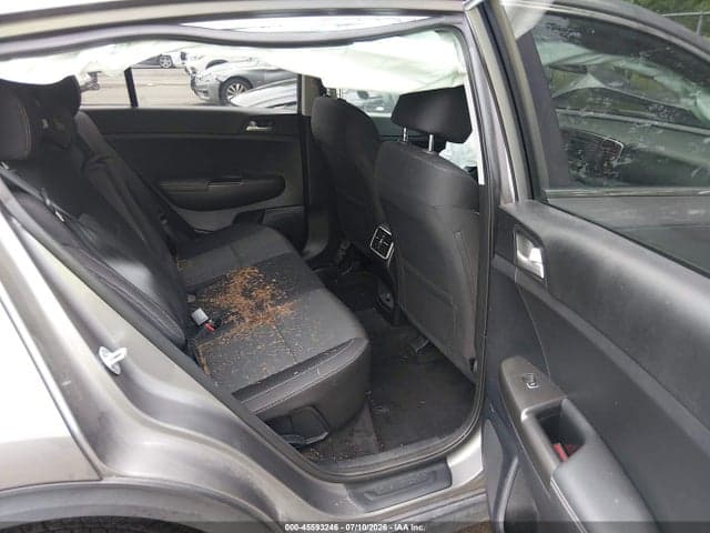 2018 KIA SPORTAGE LX 8