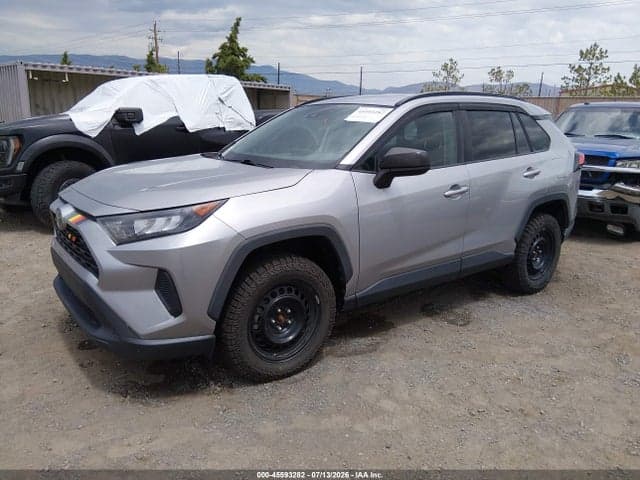 2020 TOYOTA RAV4 LE 2