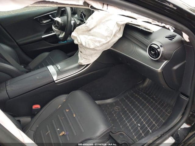 2024 MERCEDES-BENZ C 300 5