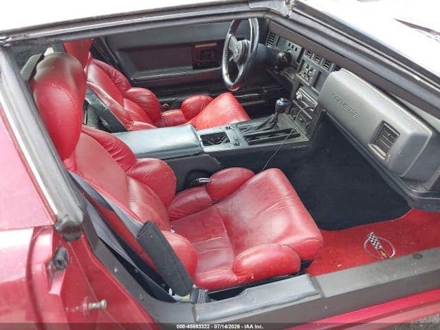 1984 CHEVROLET CORVETTE 5