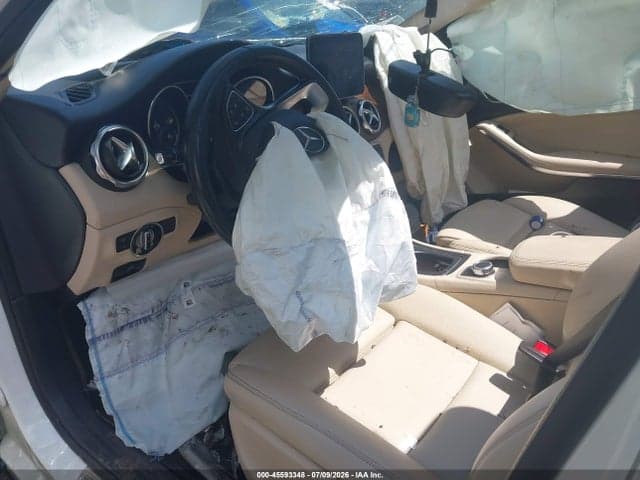 2020 MERCEDES-BENZ GLA 250 4MATIC 5