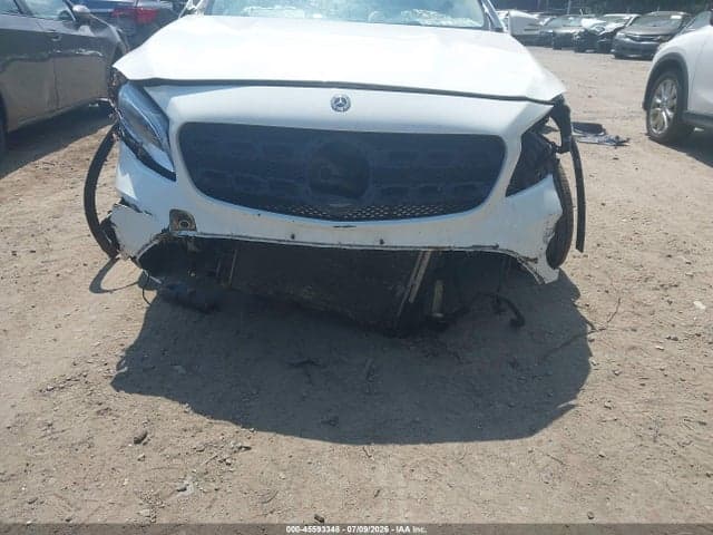 2020 MERCEDES-BENZ GLA 250 4MATIC 6