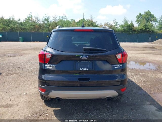 2019 FORD ESCAPE TITANIUM 16