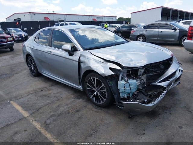 2020 TOYOTA CAMRY SE - 1