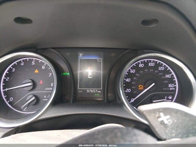 2020 TOYOTA CAMRY SE 7
