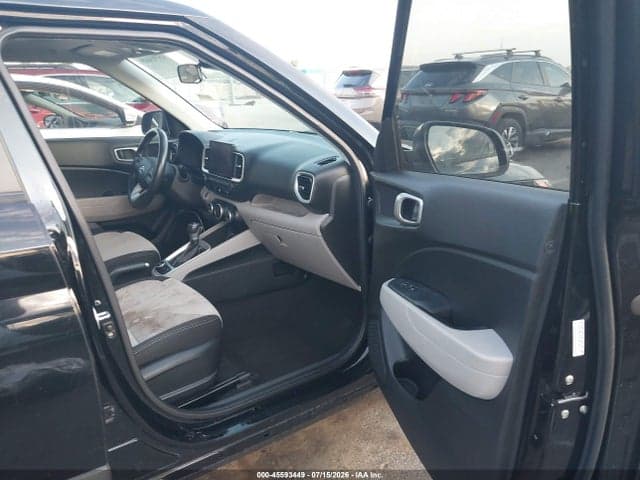 2021 HYUNDAI VENUE SEL 6