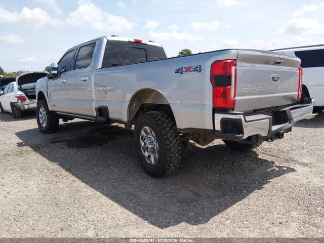 2023 FORD F250 3
