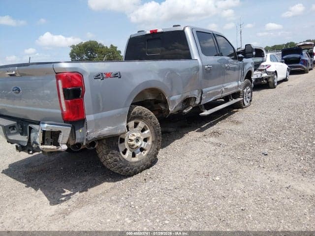 2023 FORD F250 6