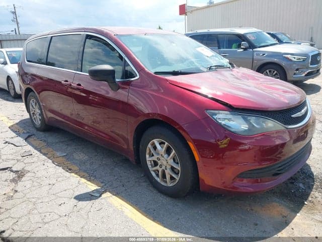 2017 CHRYSLER PACIFICA TOURING 1