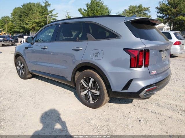 2022 KIA SORENTO S 3