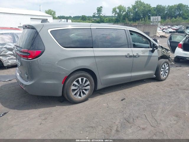 2023 CHRYSLER PACIFICA HYBRID TOURING L 4