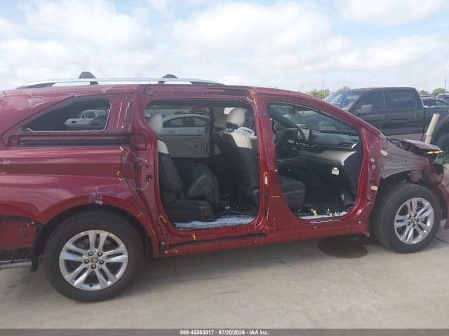 2026 TOYOTA SIENNA LIMITED 6