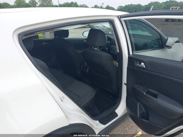 2019 KIA SPORTAGE LX 8