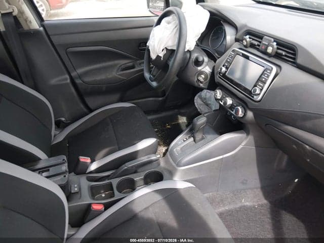 2025 NISSAN VERSA 1.6 S 5