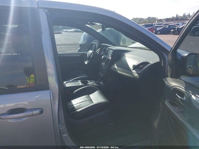 2019 DODGE GRAND CARAVAN GT 5