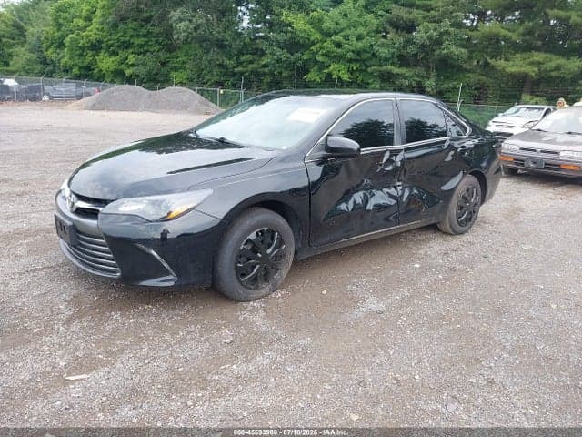 2017 TOYOTA CAMRY LE 2